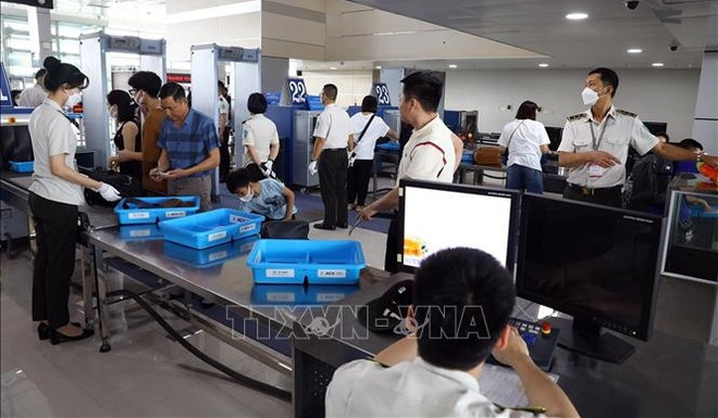 Tan Son Nhat Int'l Airport to see huge load on National Day holiday ảnh 2 Tan Son Nhat Int'l Airport to see huge load on National Day holiday ảnh 2