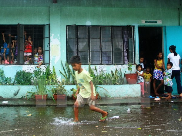 Philippines: Typhoon Melor kills three, affects millions ảnh 1