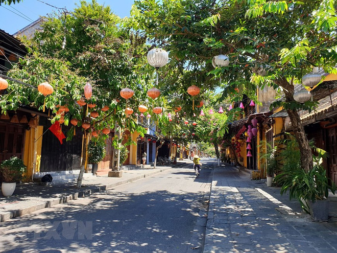 COVID-19: Tourism administration urges safety measures for travellers ảnh 1 COVID-19: Tourism administration urges safety measures for travellers ảnh 1