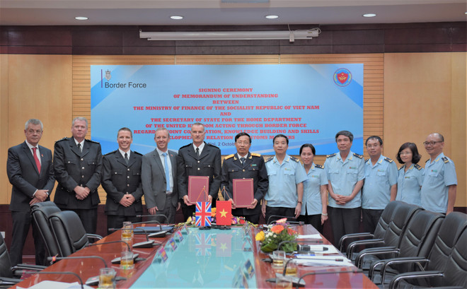 Vietnam Customs, UK border force enhance cooperation ảnh 1