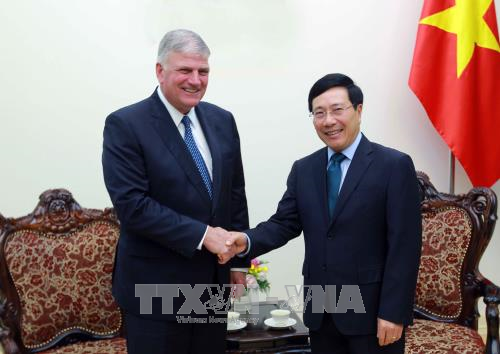 Deputy PM receives US int’l relief organisation’s President ảnh 1 Deputy PM receives US int’l relief organisation’s President ảnh 1