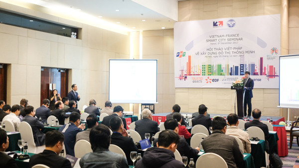 France shares experience in building smart cities ảnh 1
