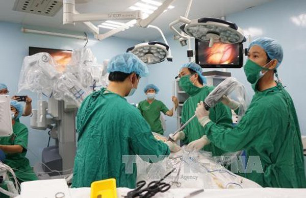 Holiday surge for hospitals ảnh 1