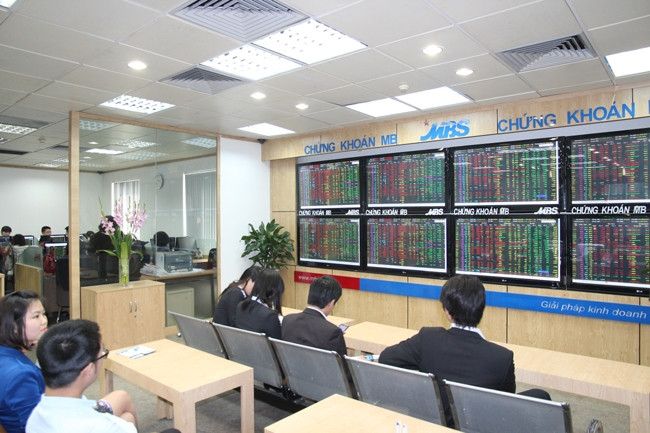 Vietnamese shares extend gains on both markets ảnh 1 Vietnamese shares extend gains on both markets ảnh 1