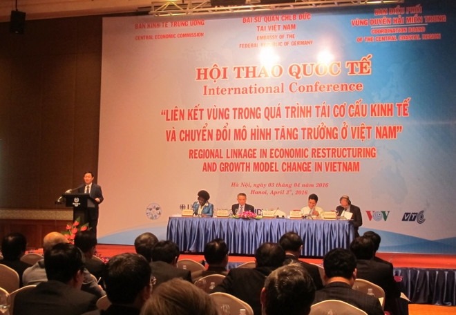 Regional connectivity needed in economic restructuring ảnh 1 Regional connectivity needed in economic restructuring ảnh 1