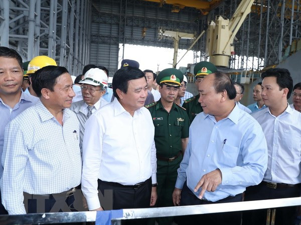 PM inspects environment at Formosa Ha Tinh steel company ảnh 1