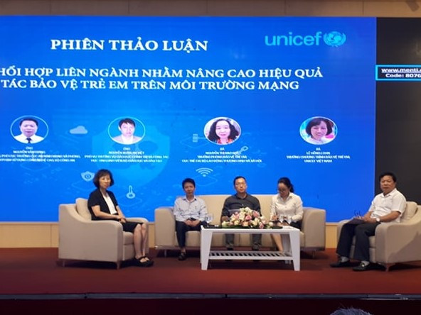 Protecting children in cyberspace requires extra effort: Confab ảnh 1