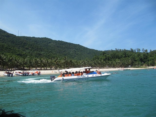 Cham Islands officials resist plan to send tourist boats from Da Nang ảnh 1 Cham Islands officials resist plan to send tourist boats from Da Nang ảnh 1
