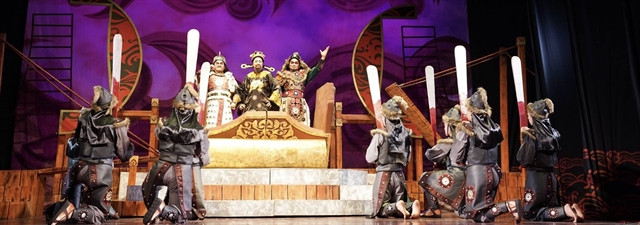 Traditional theatre festival opens in Thanh Hoa ảnh 1 Traditional theatre festival opens in Thanh Hoa ảnh 1