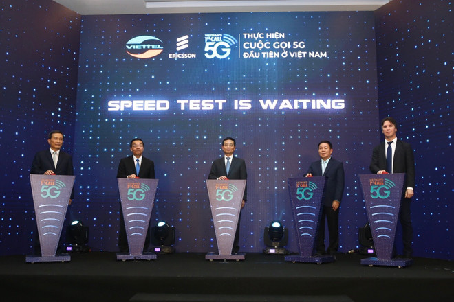 Viettel makes first 5G call in Vietnam ảnh 1 Viettel makes first 5G call in Vietnam ảnh 1