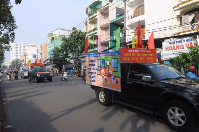 HCM City launches anti-dengue fever campaign ảnh 2