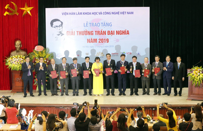 Outstanding scientific researches honoured with Tran Dai Nghia Award ảnh 1 Outstanding scientific researches honoured with Tran Dai Nghia Award ảnh 1