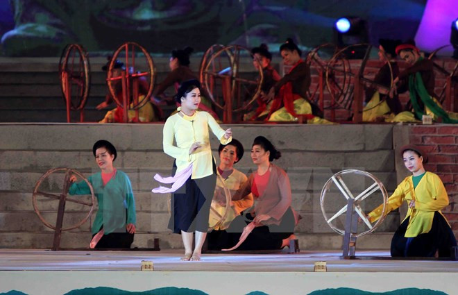 Vi-Giam singing fascinates Australian audience ảnh 1