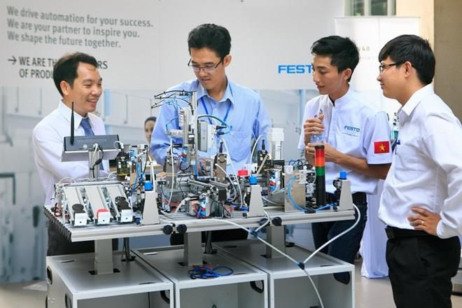 Pandemic drives need for technology adoption among firms ảnh 2 Pandemic drives need for technology adoption among firms ảnh 2