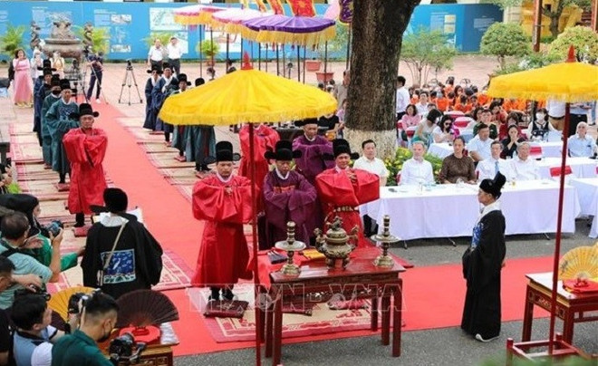 Reenactments of traditional festivals aim to lure more visitors ảnh 1