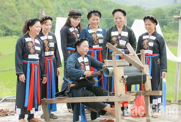 Bac Giang improves livelihood of ethnic minority people ảnh 2