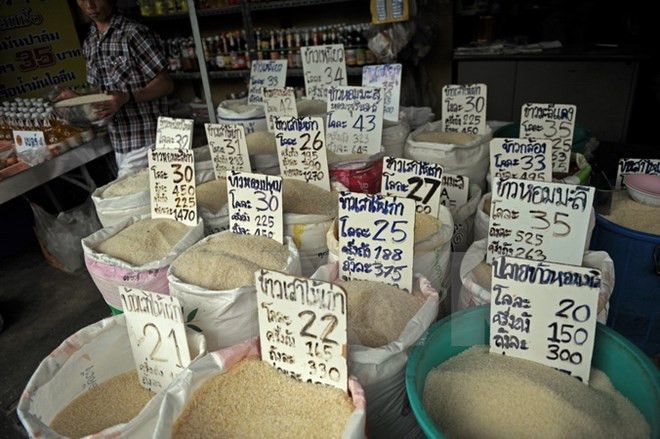 Price of Thai rice reaches 425 USD per tonne on global market ảnh 1