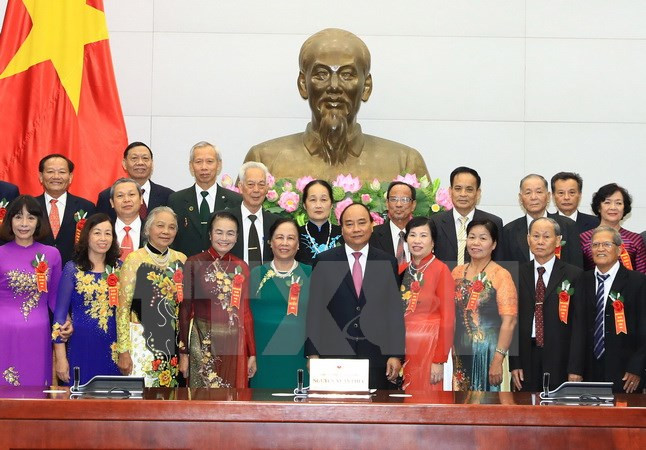 PM promises better social welfare for the elderly ảnh 1 PM promises better social welfare for the elderly ảnh 1