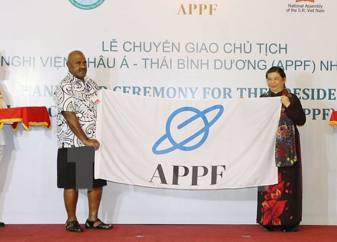 Vietnam gets Asia Pacific Parliamentary Forum Chair from Fiji ảnh 1 Vietnam gets Asia Pacific Parliamentary Forum Chair from Fiji ảnh 1