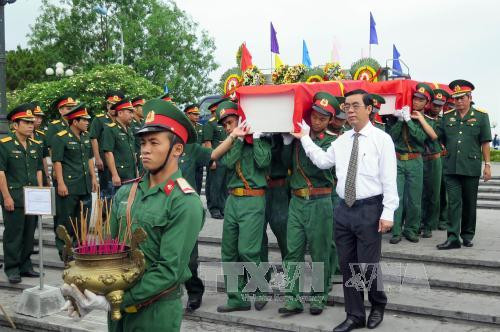 Remains of Vietnamese martyrs reburied in Quang Tri ảnh 1
