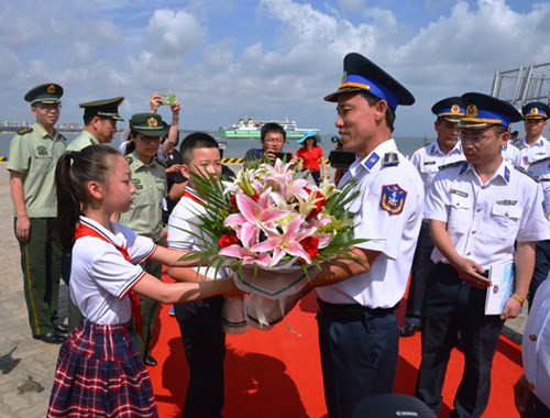 Vietnam Coast Guard ship continues exchange activities in Hainan ảnh 1 Vietnam Coast Guard ship continues exchange activities in Hainan ảnh 1
