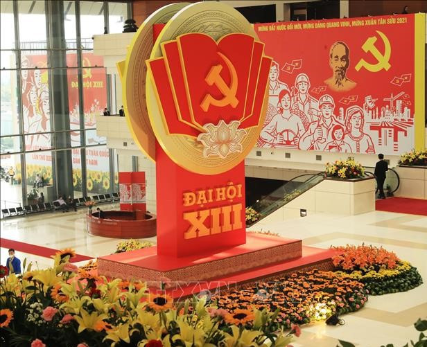 13th National Congress helps ensure political stability in Vietnam: Stratfor ảnh 1