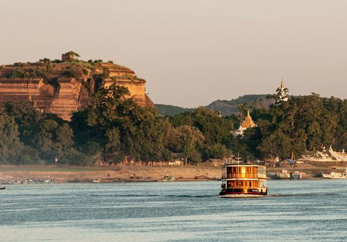 Myanmar Government orders investigating deadly ferry capsize ảnh 1