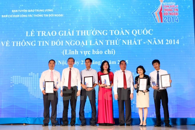 Decree specifies external information service activity management ảnh 1 Decree specifies external information service activity management ảnh 1
