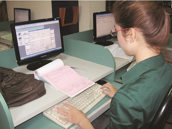 Some 3,000 businesses in VN use e-invoice ảnh 1