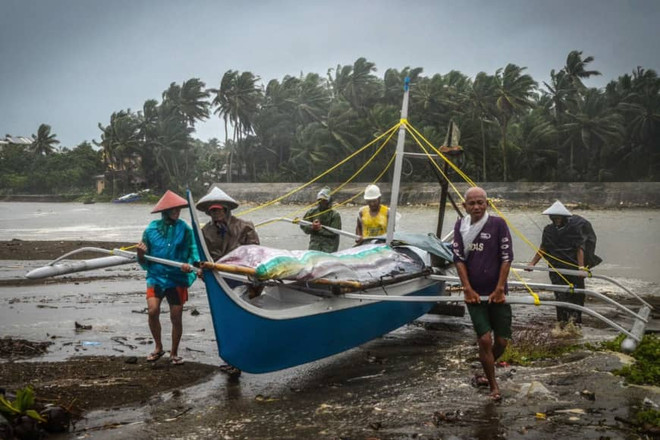 Typhoon Phanfone wreaks havoc in Philippines on Christmas ảnh 1 Typhoon Phanfone wreaks havoc in Philippines on Christmas ảnh 1