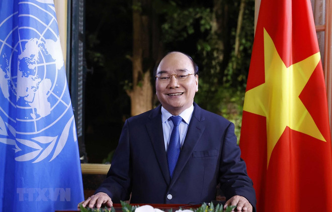 Vietnam confident, ready to shoulder international ​responsibilities for peace, sustainable development: President ảnh 1