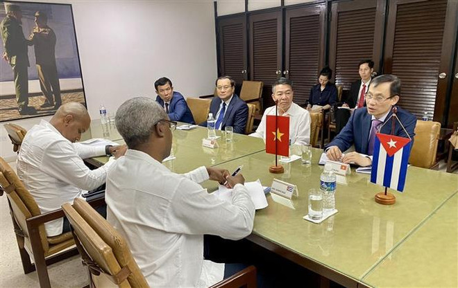 Vietnam, Cuba tighten historic relations ảnh 2 Vietnam, Cuba tighten historic relations ảnh 2