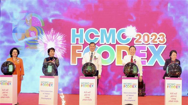 Int’l food industry exhibition opens in HCM City ảnh 1