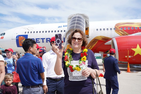 Vietjet offers double promotions to celebrate biggest shopping season ảnh 2 Vietjet offers double promotions to celebrate biggest shopping season ảnh 2