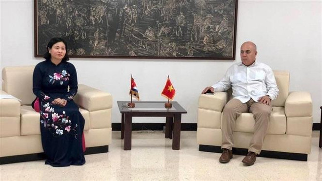 Hanoi, Cuba strengthen friendship, cooperation ảnh 1 Hanoi, Cuba strengthen friendship, cooperation ảnh 1