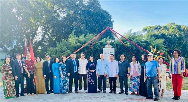 Hanoi, Cuba strengthen friendship, cooperation ảnh 2 Hanoi, Cuba strengthen friendship, cooperation ảnh 2