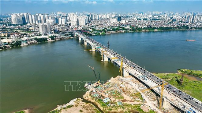 Hanoi pools resources for development investment ảnh 2