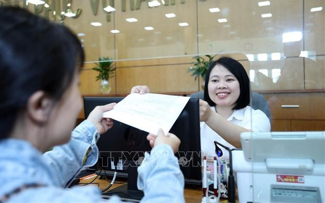 Committee asks for urgent solutions to speed up administrative reform ảnh 1