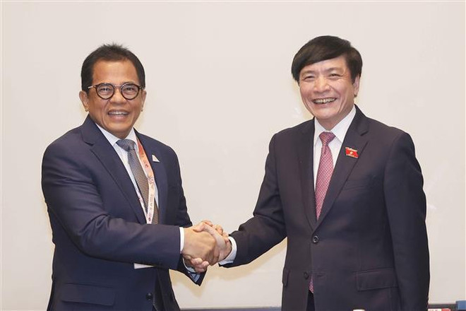NA General Secretary meets Thai, Indonesian, Lao counterparts in Indonesia ảnh 2 NA General Secretary meets Thai, Indonesian, Lao counterparts in Indonesia ảnh 2