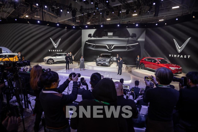 VinFast announces plan to switch to all-electric vehicle production ảnh 2