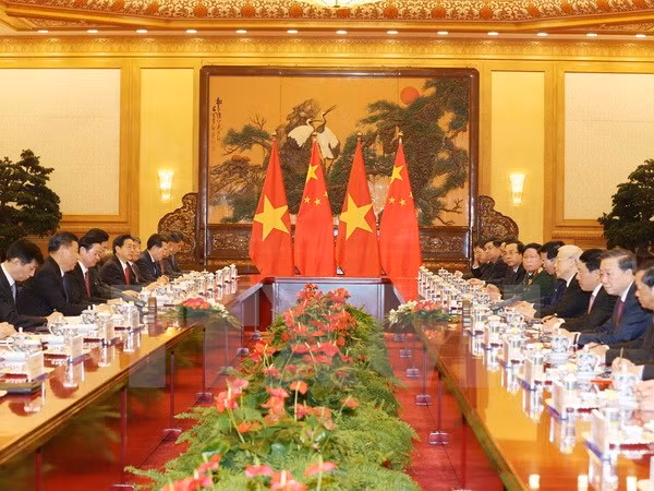 Vietnam, China seek to boost win-win cooperation ảnh 1