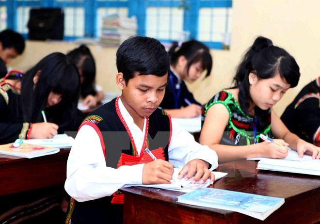 Gia Lai supports ethnic minority students ảnh 1