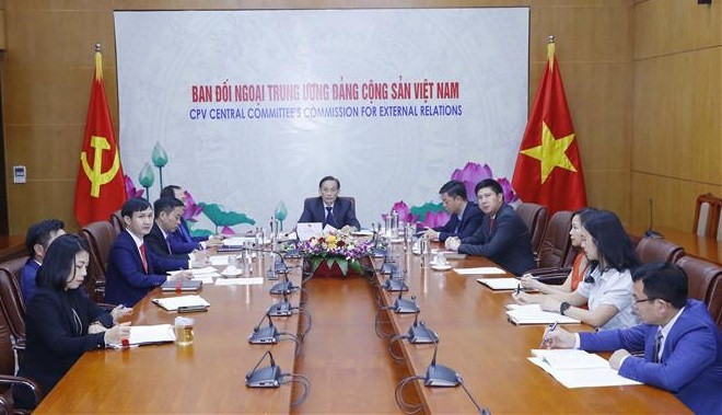 Vietnamese, Japanese communist party officials discuss ways to intensify bilateral ties ảnh 1