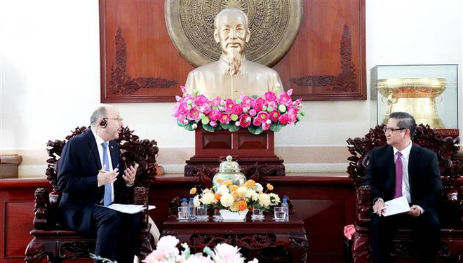 Can Tho seeks support from Switzerland in climate change adaptation ảnh 1