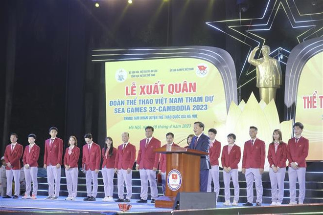 Send-off ceremony held for sports delegation to SEA Games 32 ảnh 2 Send-off ceremony held for sports delegation to SEA Games 32 ảnh 2