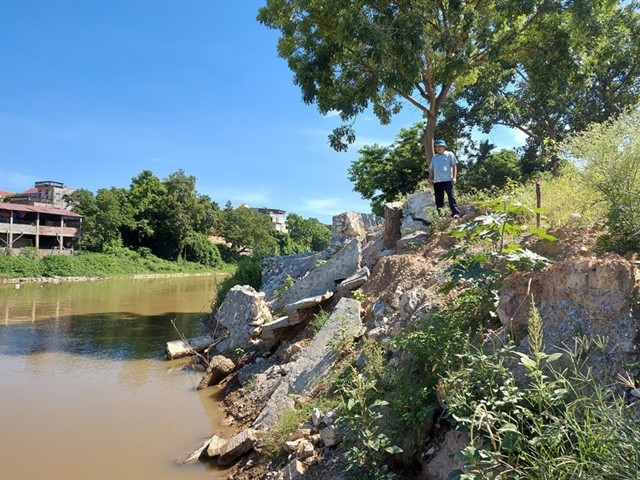 Emergency declared as landslides occur in Hanoi ảnh 1 Emergency declared as landslides occur in Hanoi ảnh 1