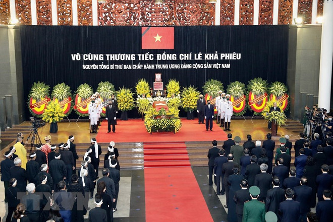Funeral Board, family of former Party General Secretary Le Kha Phieu offer thanks ảnh 1