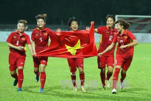 Women’s national football team keep top place in Southeast Asia ảnh 1