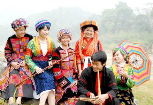 Ha Giang to build Mong ethnic culture and tourism village ảnh 1