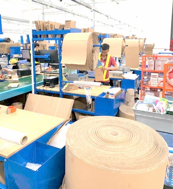 Leading companies take steps to reduce waste ảnh 1 Leading companies take steps to reduce waste ảnh 1